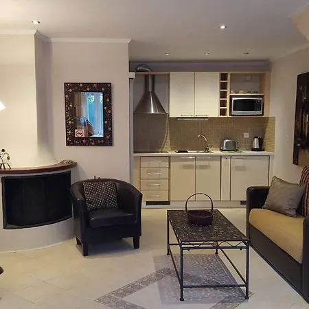 Villa Jasmine House - 2 Bed Village House *