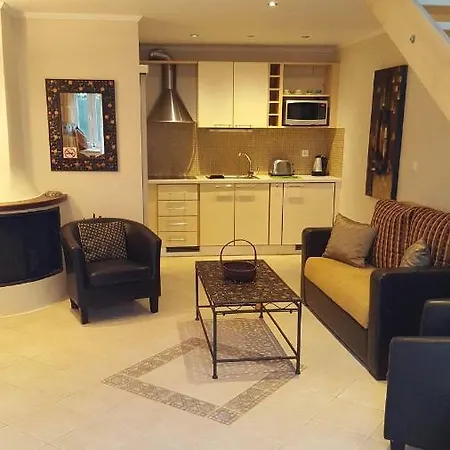 Jasmine House - 2 Bed Village House * Kynopiástai